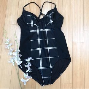 ATHLETA Lanikai one piece swimsuit, 38 B/C.